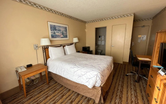 Travelodge by Wyndham Seattle By The Space Needle