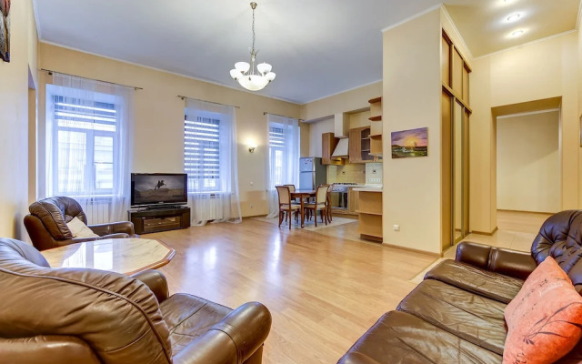 Апартаменты «СТН у Московского вокзала»