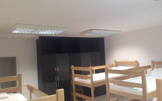 Premium Crown Suites