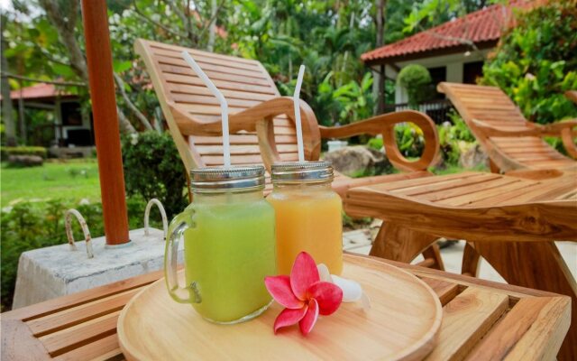 Locals Villa Hotel
