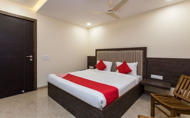 Oyo 15730 Ss Regency Anmex