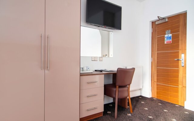 Deluxe King Size Apartment For 4 Near Anfield Stadium