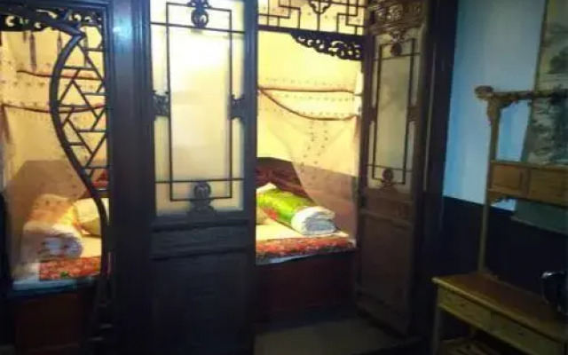 Lao Cheng Gen Hostel