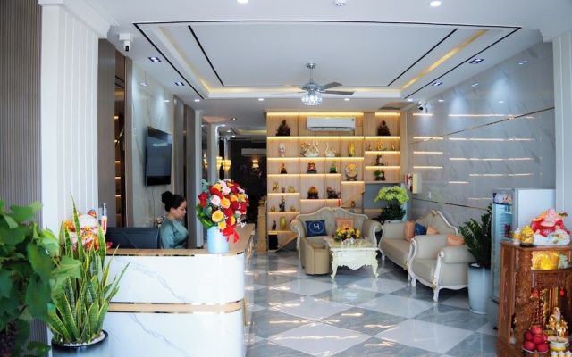 Queen Luxury Hotel – Lobby – Phan Rang - Thap Cham