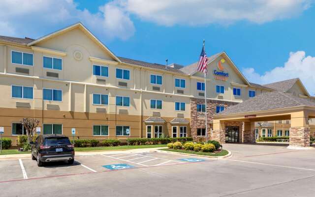 Comfort Suites North Dallas