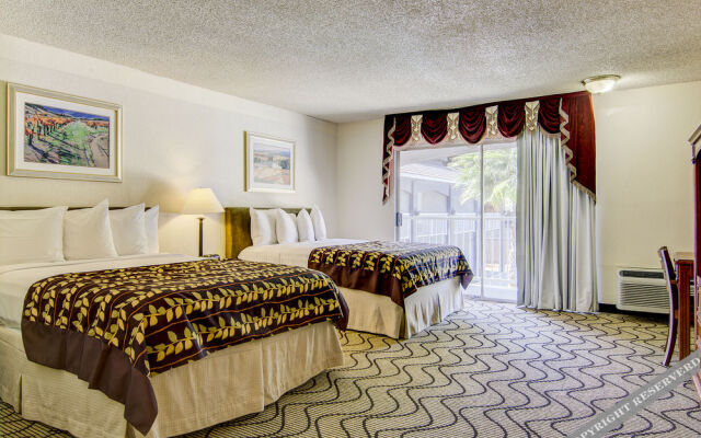 Ramada Sacramento