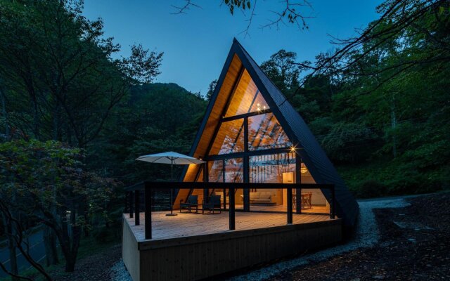 A Frame House Minami Karuizawa