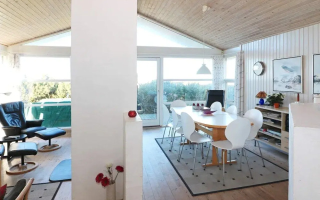 6 Person Holiday Home in Hadsund-by Traum