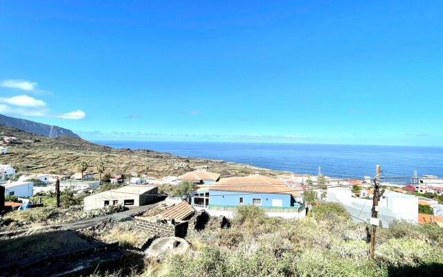 Casa rural con BBQ, Wifi y inolvidable vista a océano, El Hierro