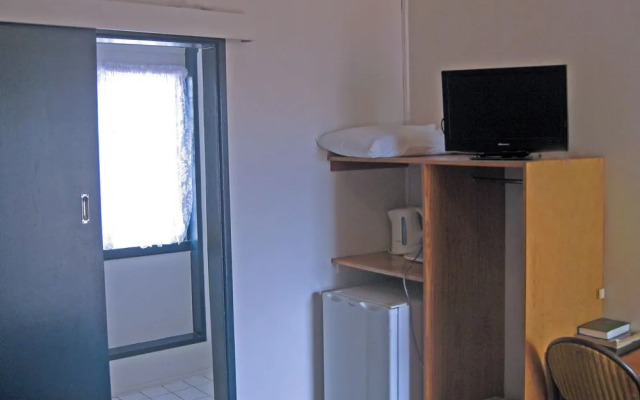 Billabong Hotel Motel