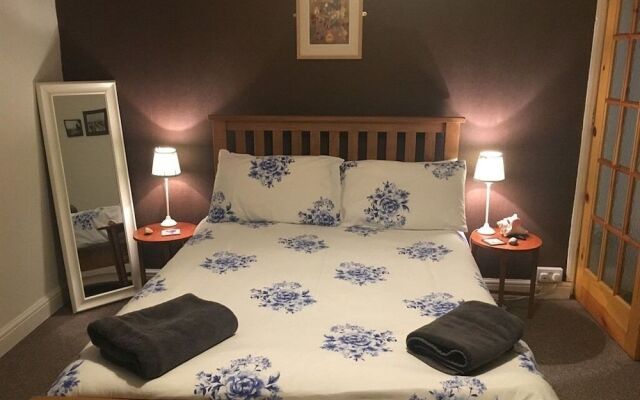 Moray Beachside Apartments