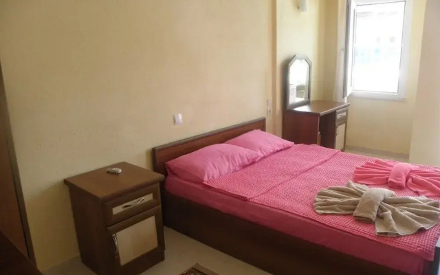 Leylak Apart Hotel