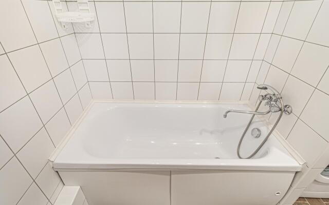 Апартаменты на улице Университетская Набережная 62