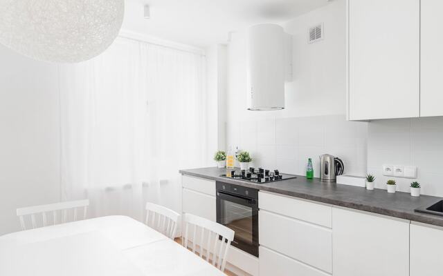 Metro Centrum Light Apartment