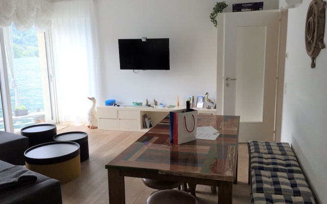 Direct on Lugano Lake: Take a Swim From Your Villa – Guest Rooms – Riva San Vitale