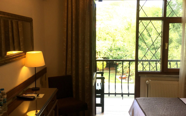 Agva Piccolo Mondo Hotel - Adults Only