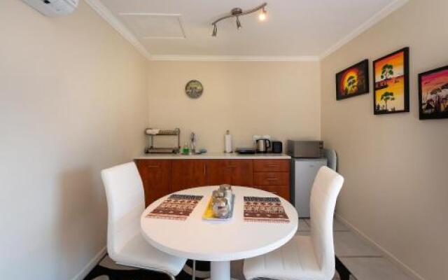 Pro Moni's Guesthouse