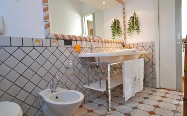 Lucca Holiday Homes