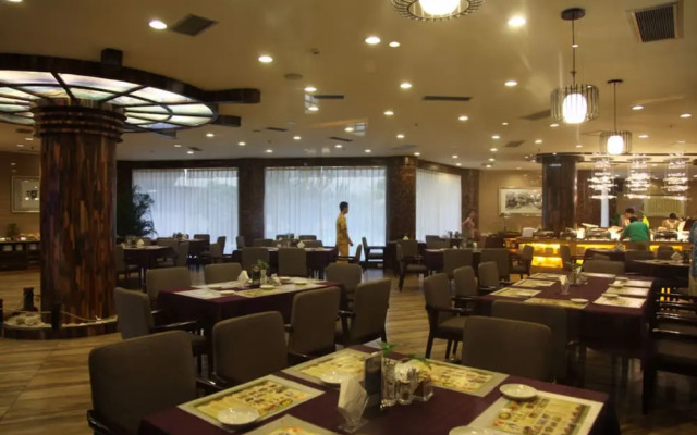 Beihai Silver Beach Begonia Bay Hotel