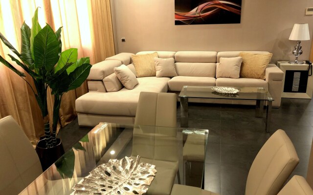 Artplatinum Suites & Apartments