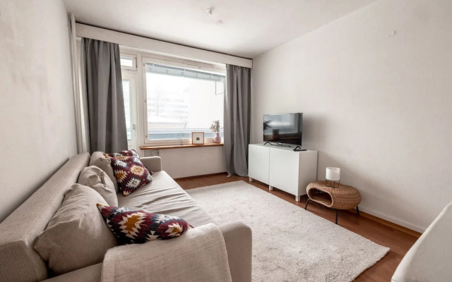 2ndhomes Cozy 1BR Apartment with Balcony