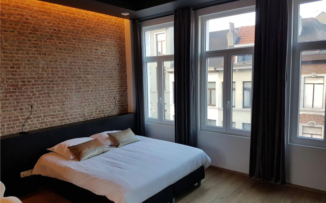 Goodnight Antwerp