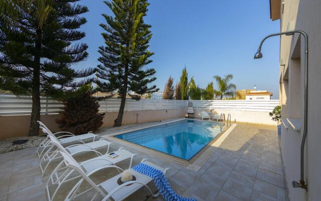 Villa Michelle 2 in Protaras