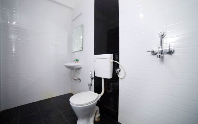 OYO 8420 Elite Inn