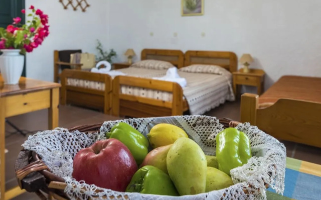 Mare Blue Apartments