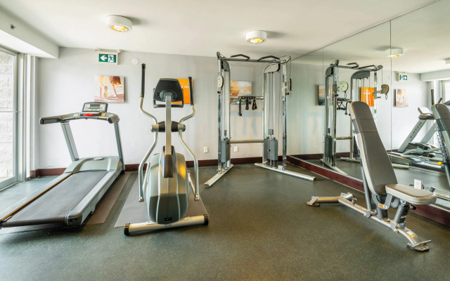 Comfort Inn & Conference Centre Toronto Airport