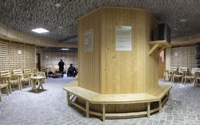 Hotel Alunis