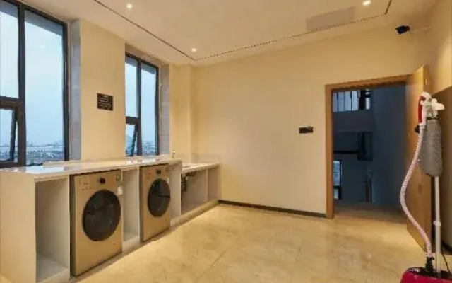 City Comfort Inn Hotel (Liuzhou Wuling Liutai Road)