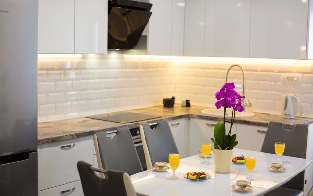 Impeccable 3-bed Apartment in Split