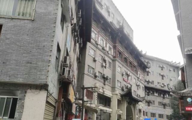 Home Inn Zhangjiajie Dayong Fucheng