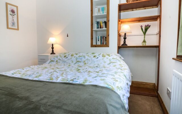 Medland, Newton Abbot