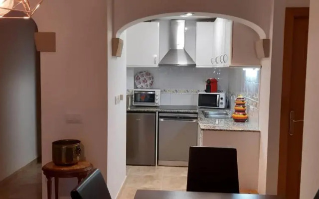 Acogedor Apartamento En Roses - 50m Playa - WIFI - Aire Acondicionado