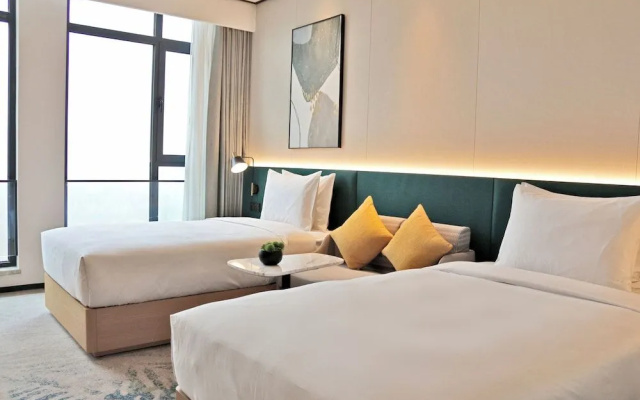 Hilton Garden Inn Liaocheng Jiangbei Shuicheng – Guest Rooms – Liaocheng