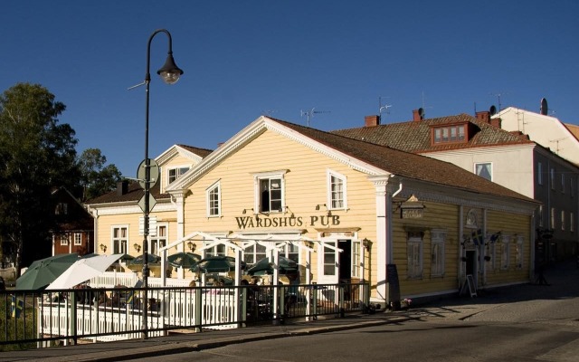 Garvaregården Hotel and B&B