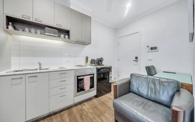 113 Hoddle
