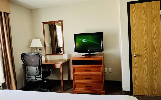 Super 8 by Wyndham Grande Prairie