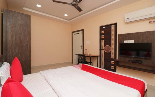 Sharda Homes By OYO Rooms
