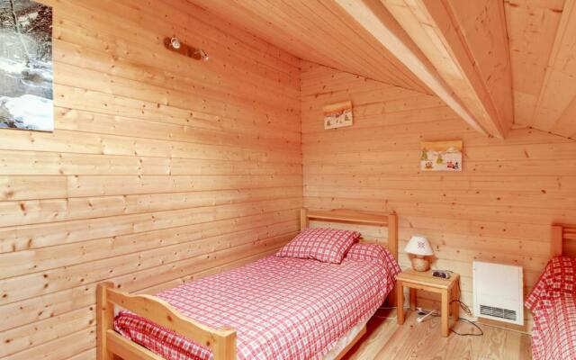 Appartement Cauterets, 2 pièces, 4 personnes - FR-1-401-150