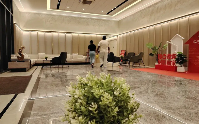 AGILE Infinity Suites TRX By AR