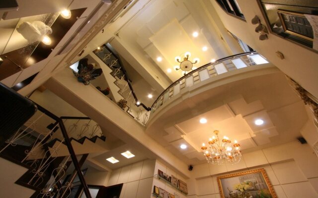 Peace Art Villa