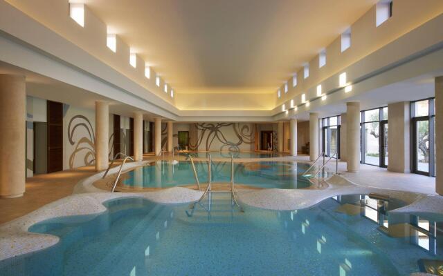 The Romanos, a Luxury Collection Resort