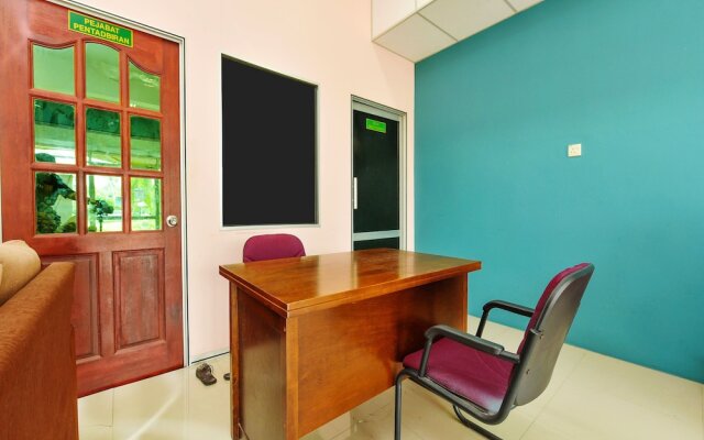 SPOT ON 90163 Kpfb Roomstay 2 - Hostel