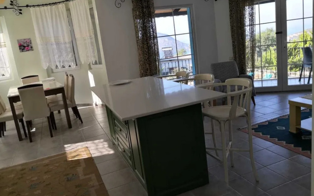 Villa Ekinoks