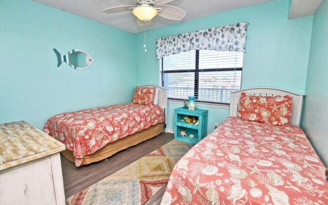 Seascape 102 - 2 Br condo