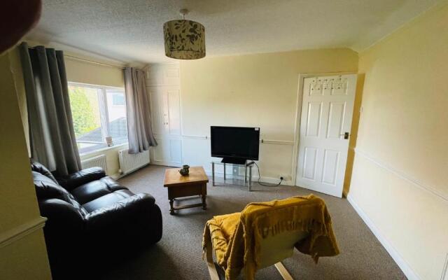 Flat 4 Cleethorpes apts