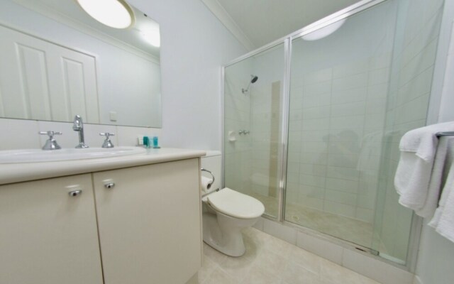 Sea Breeze Broadwater